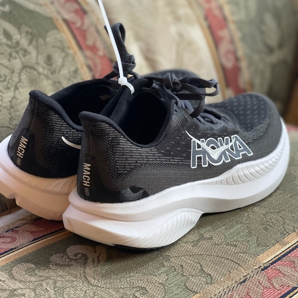 HOKA Mach 6
Women's - Picture 2 of 5